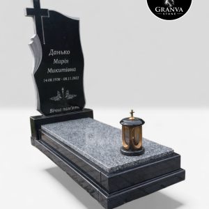 Одинарний пам'ятник «Світлий Спокій» — Гармонія форми та шляхетності