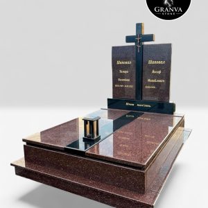 Меморіальний комплекс «Бронзовий Моноліт» — Велич граніту та вічний спокій
