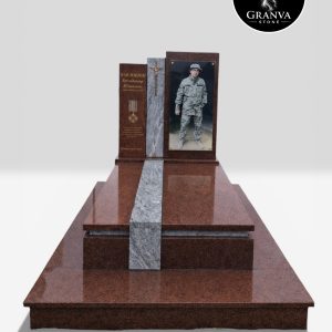 Меморіальний комплекс «Стяг Пам'яті» — Шляхетність та Вічна Шана
