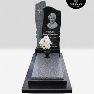 Одинарний пам'ятник «Світлий Спокій» — Гармонія форми та шляхетності