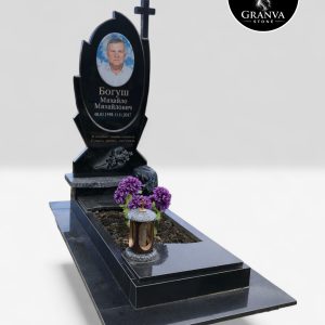 Одинарний комплекс «Лаконічна Велич» — Сувора естетика та вічна пам'ять