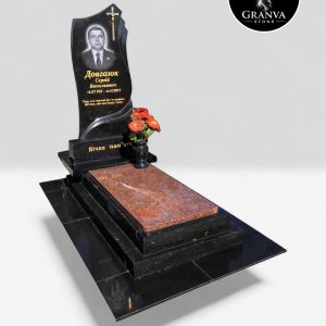 Одинарний меморіал «Велич та Смирення» — Художня досконалість у кожній лінії